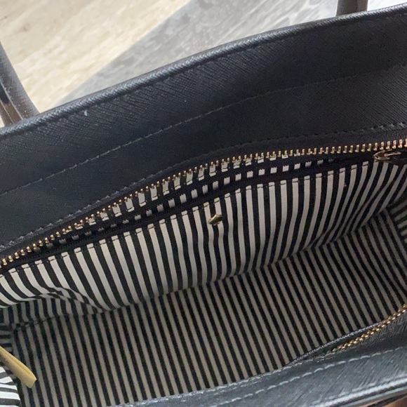 Kate spade purse - Picture 4 of 5